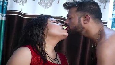 सेक्सी चाची ने भतीजे को दिया रसीली चुत का मज़ा